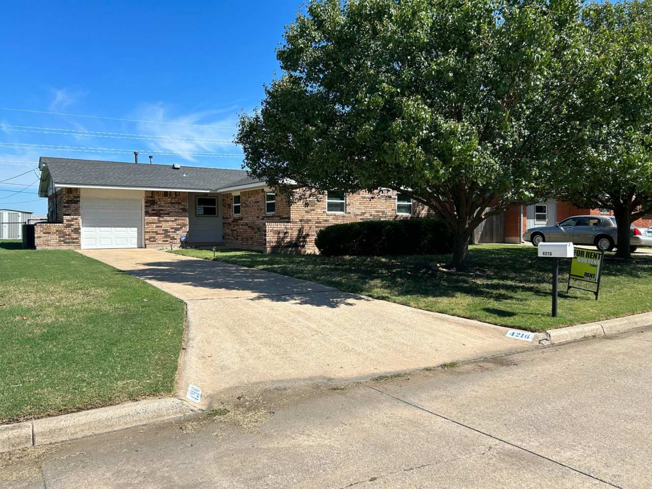3-bedroom, 1.5-bath in the MacArthur School District