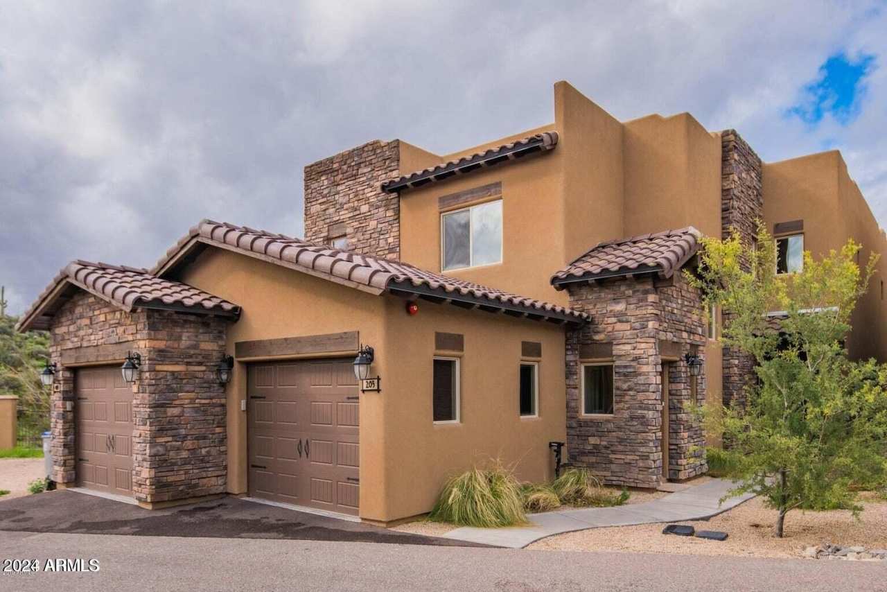 6145 E Cave Creek Road