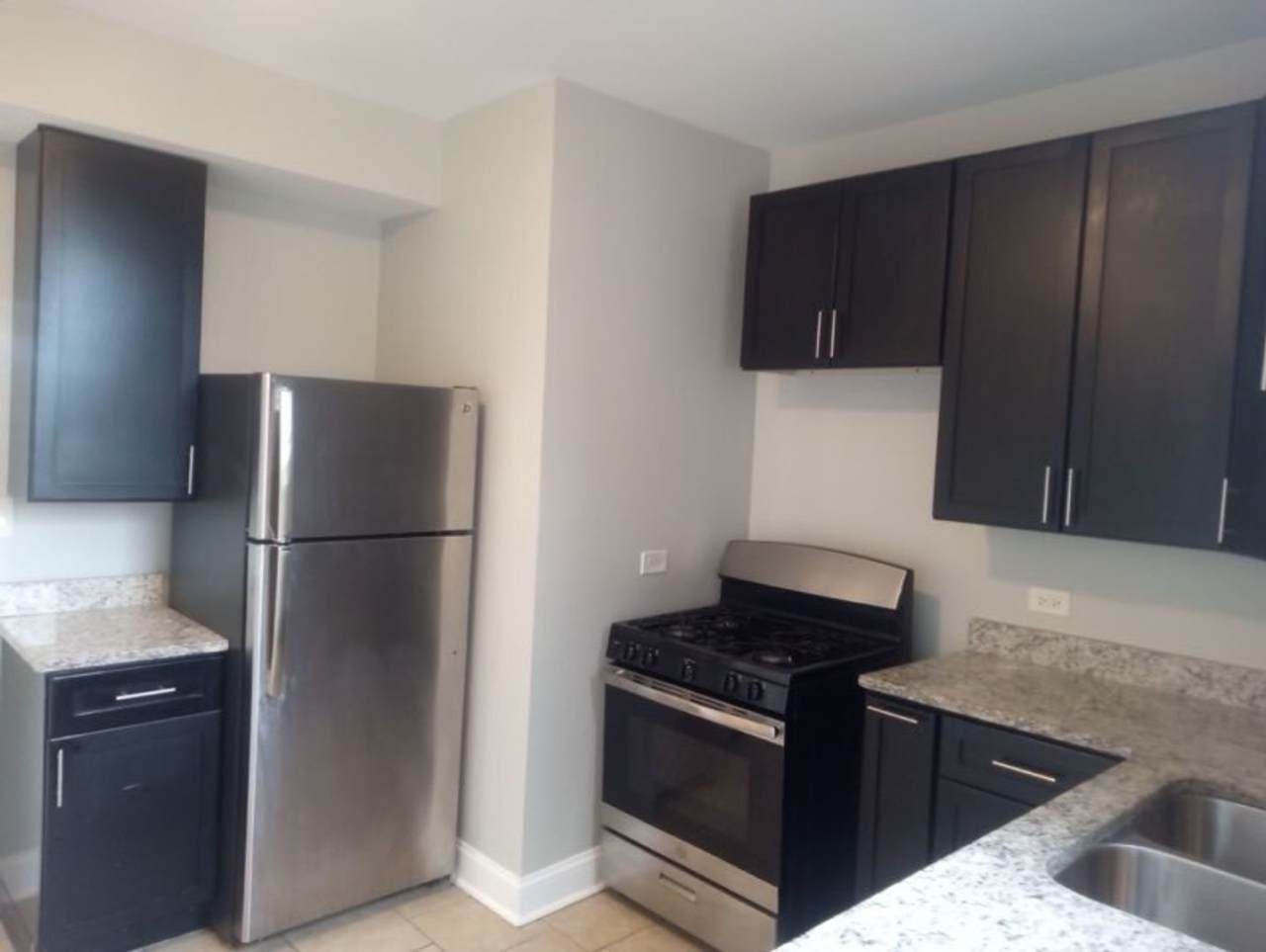 6354-6358 S. Artesian