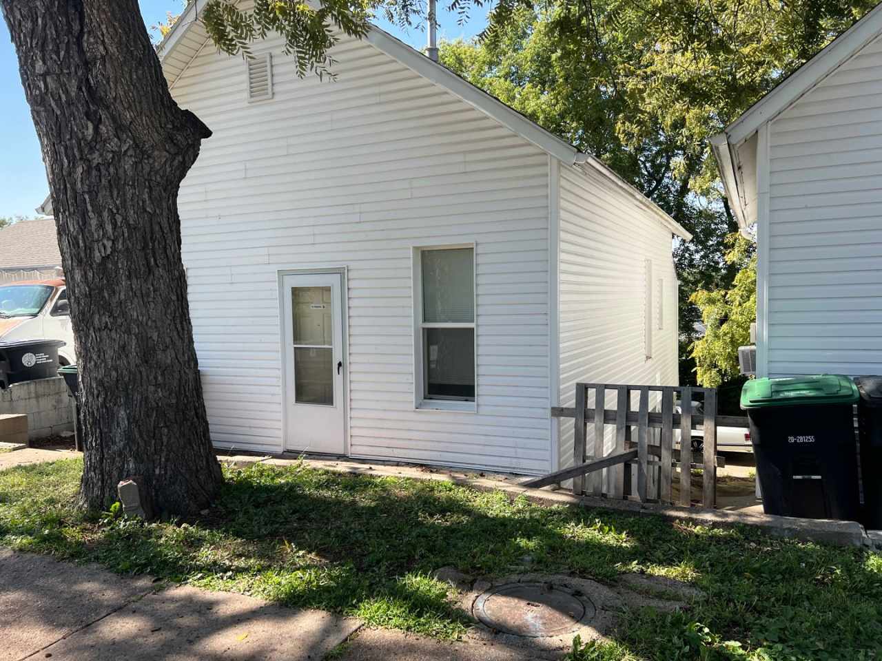 ZIGZAG, LLC:[TRAN][ZIGZAC][KT][CAG] 1942 S 16 ST