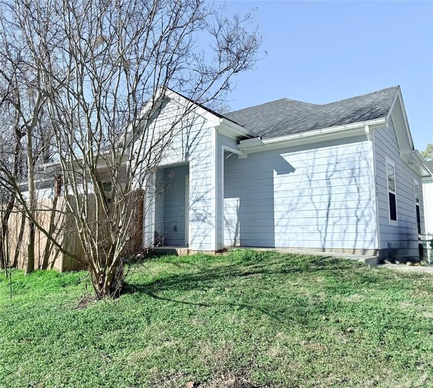 2909 S Scullin Avenue