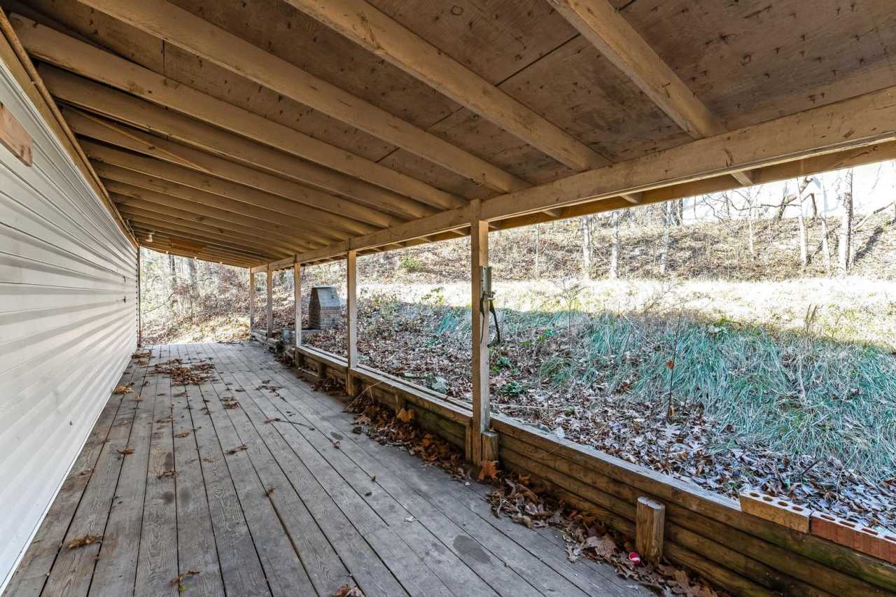 Lakeside Charm: Cozy 2-Bedroom Duplex in Rogers!