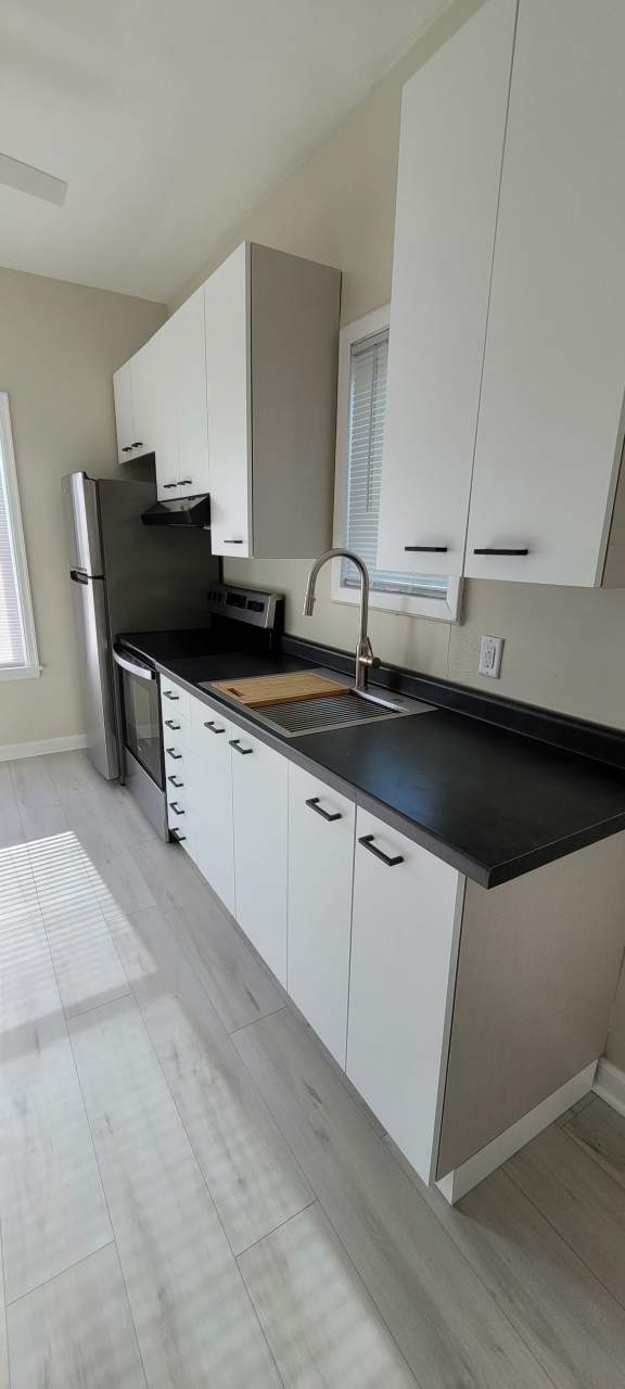 105 1/2 West 2nd Street