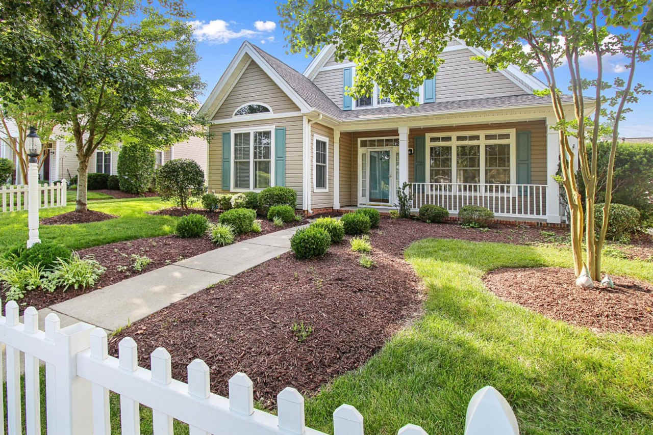 Beautiful Home in Stonehouse!