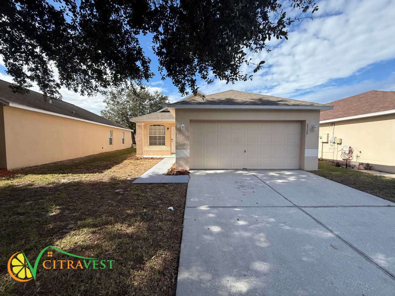 2772 Whispering Trails Dr