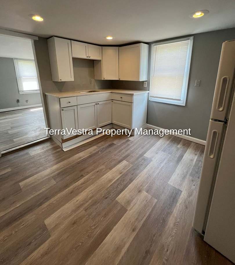 Single family home in Millville! Eligible for $500 Security Deposit.