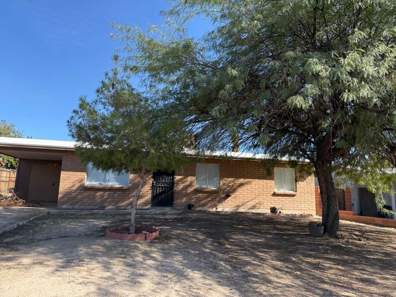 REMODELED 3 Bed/2Bath single family home with HUGE yard