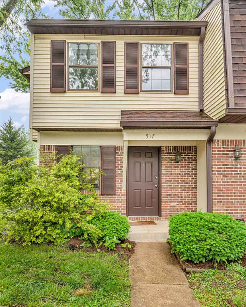 Live Comfortably in Timber Ridge – Just 2 Miles from IU!