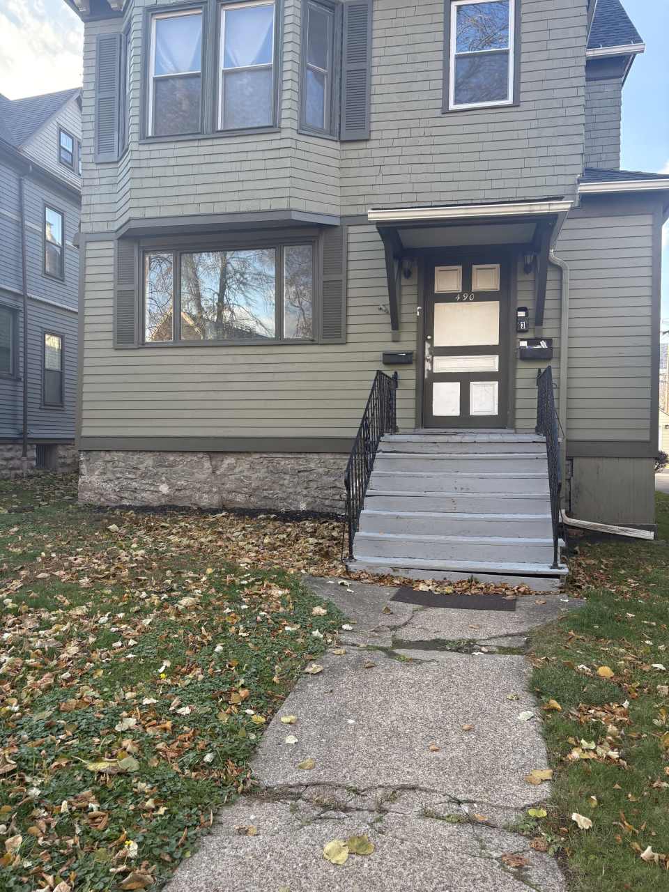 490 Linwood AvenueUnit 1 (Lower)