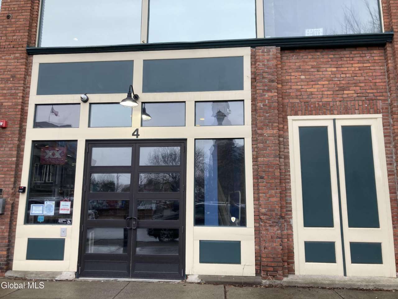 4 Sheridan Avenue unit: 5A