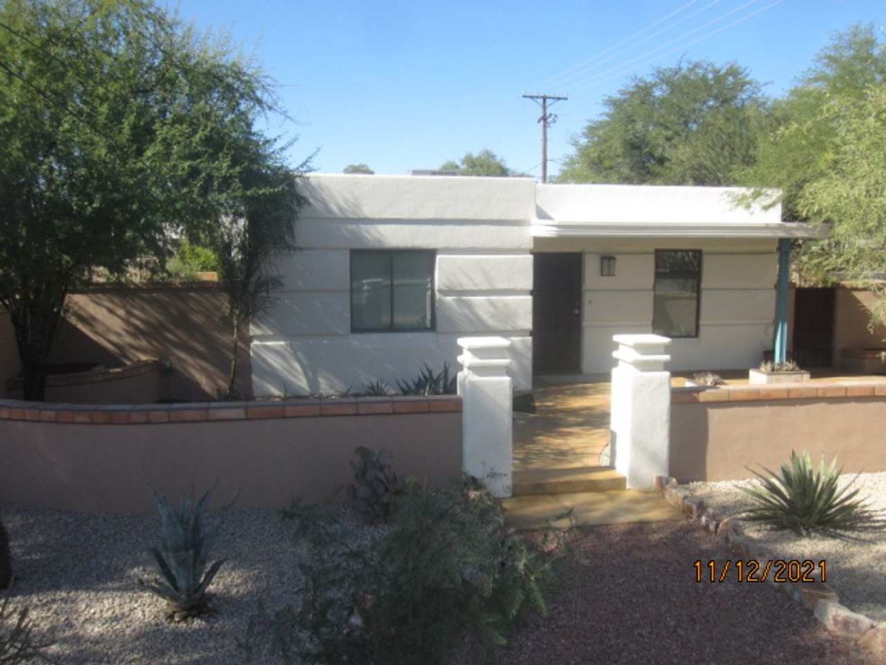 AMAZING 3 BED. 2 BA. ART DECO HOME WAS FULLY REMODELED IN 2021