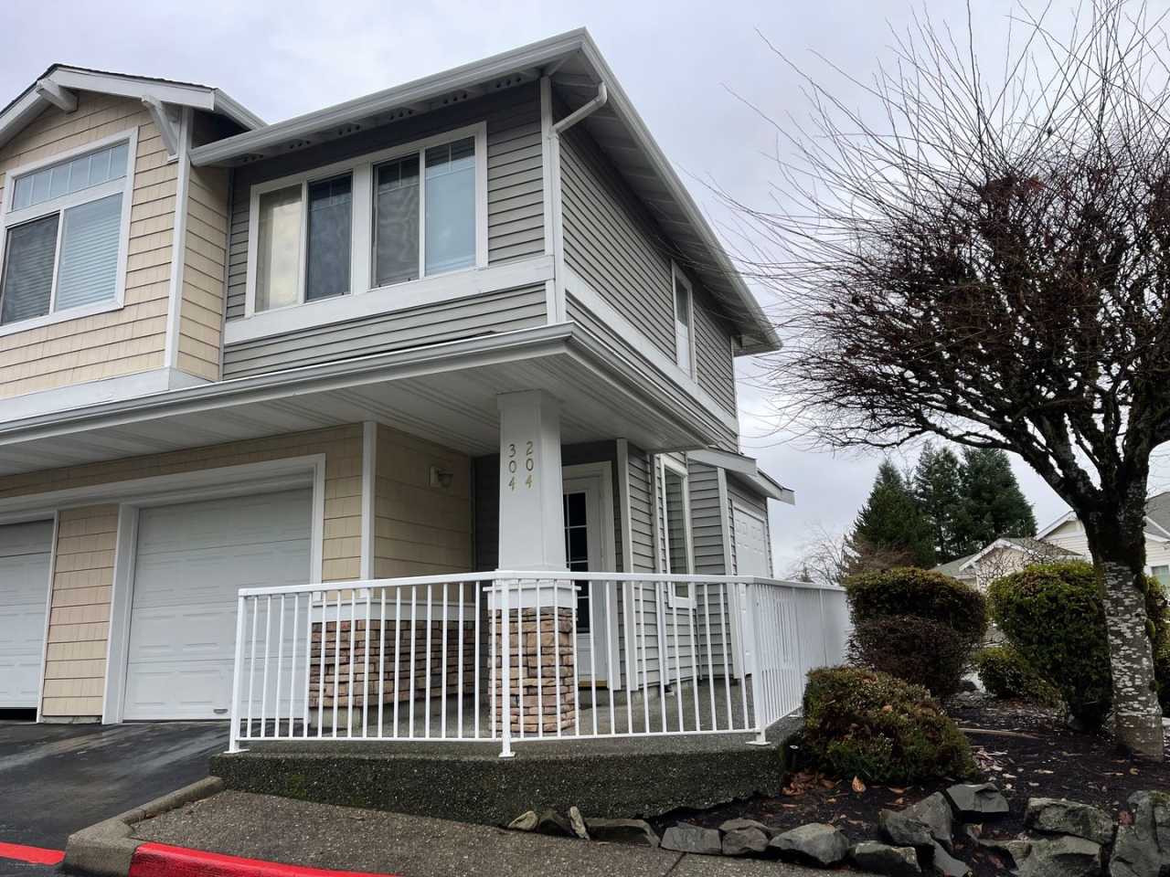 CLICK "REQUEST A TOUR" NOW!