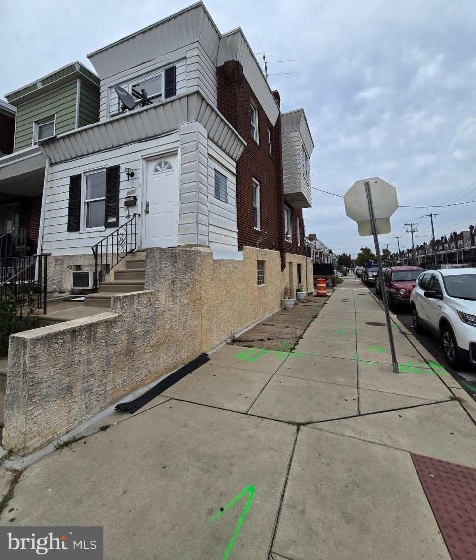 5901 COLGATE Street unit: Basement