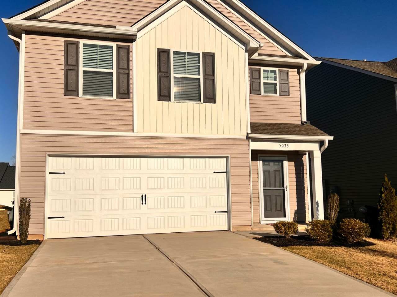 3BR, 2.5 BA in Hazelwood Subdivision