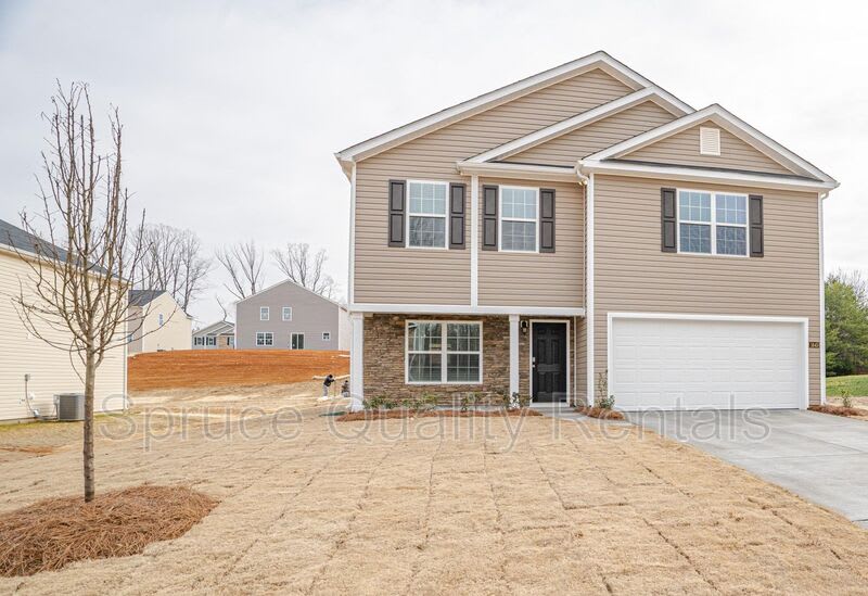 1645 Weatherend Drive