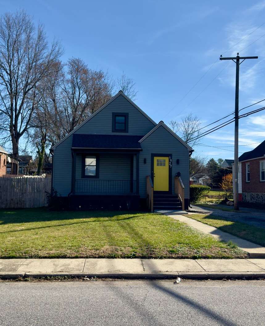Charming 3 Bedroom/3 Bathroom Detached Home in Woodlawn, MD!