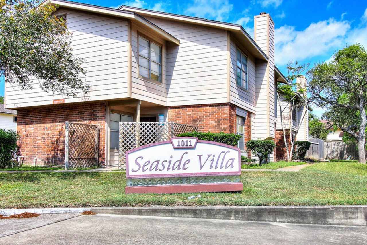 1011 Ennis Joslin #234 - 2/bedroom 2/bathroom - $1295/month