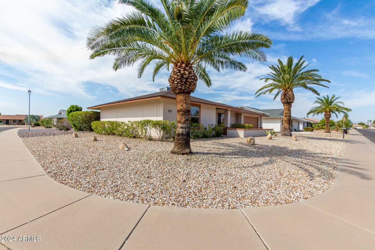 20439 N SKYLARK Drive