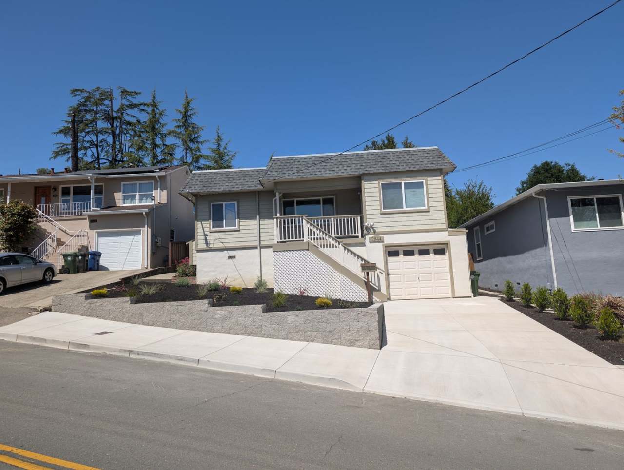 Clean Move in ready in a quite Neighborhood