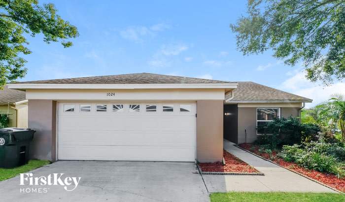1024 Olliff Way