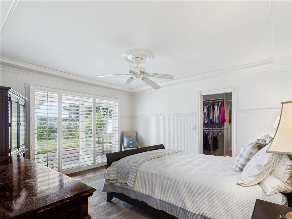 2857 Ellesmere Avenue