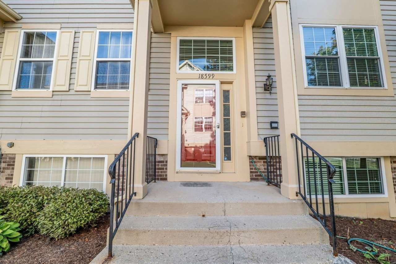 18599 W Sterling Court