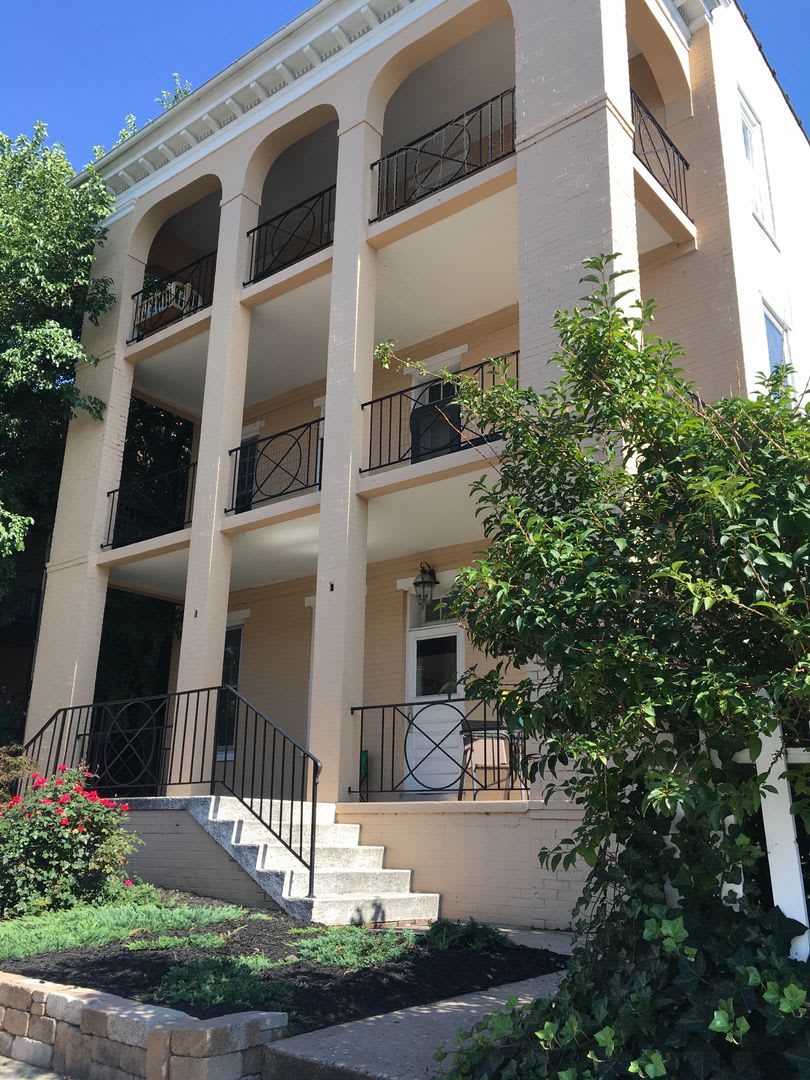 1108 W. KING STREET