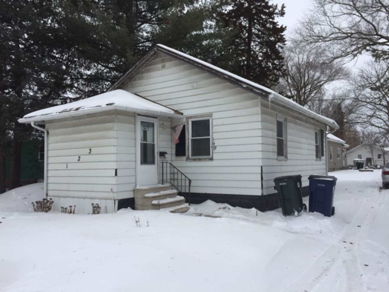 Small 2 bedroom house in Waterloo