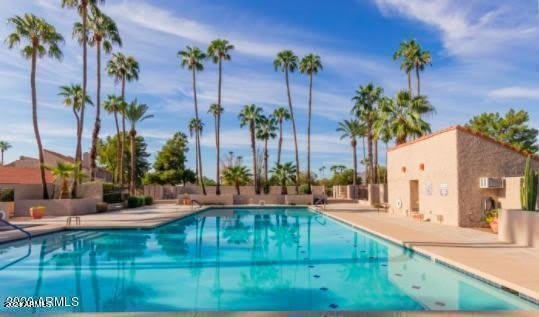 7316 N VIA CAMELLO DEL NORTE -- unit: 106