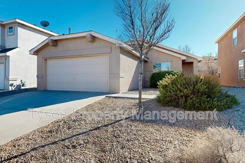 7304 Cripple Creek Rd NW