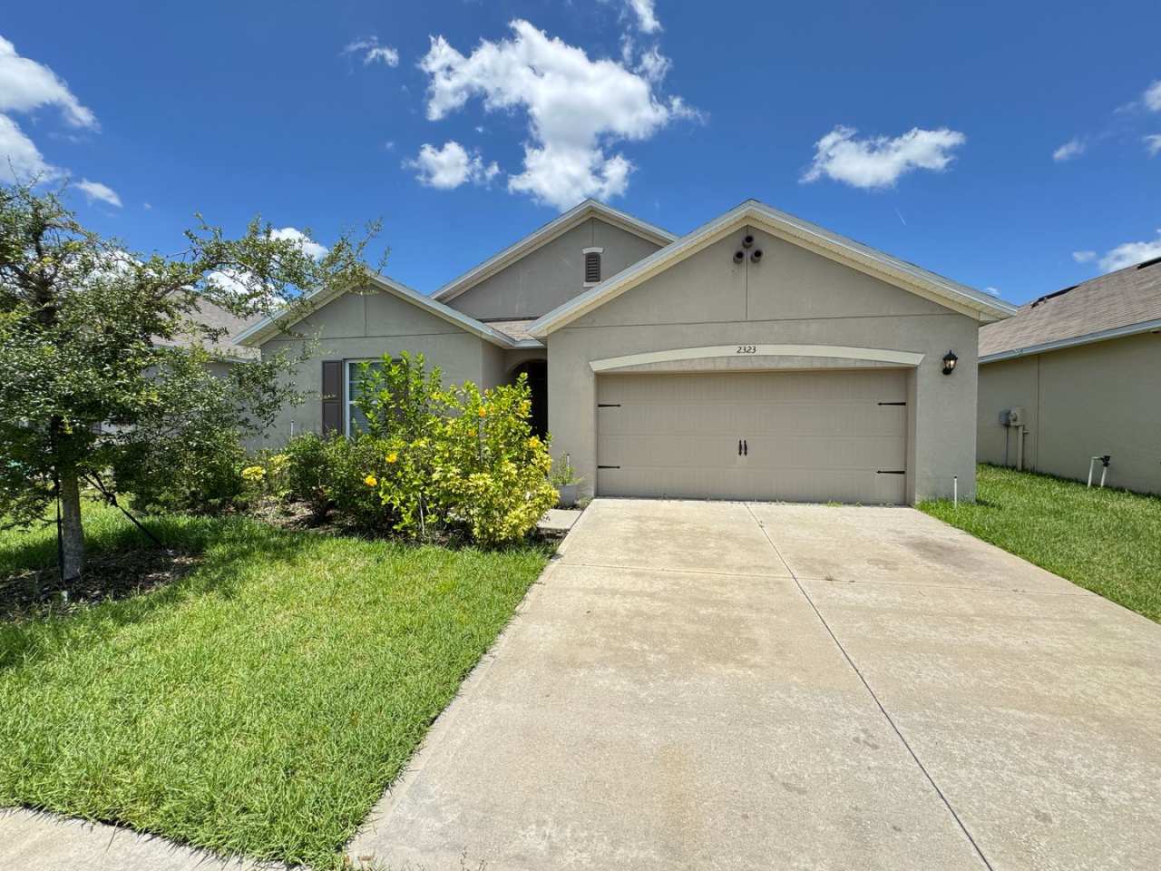 Beautiful 4 BR / 2 BA Home in Lakeland!