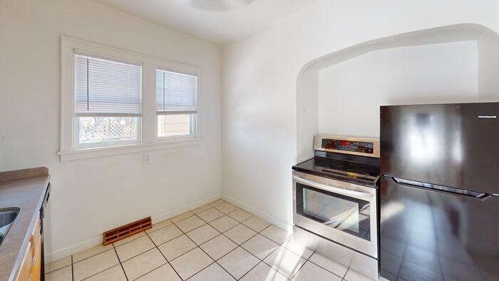 411 West Bowen Avenue