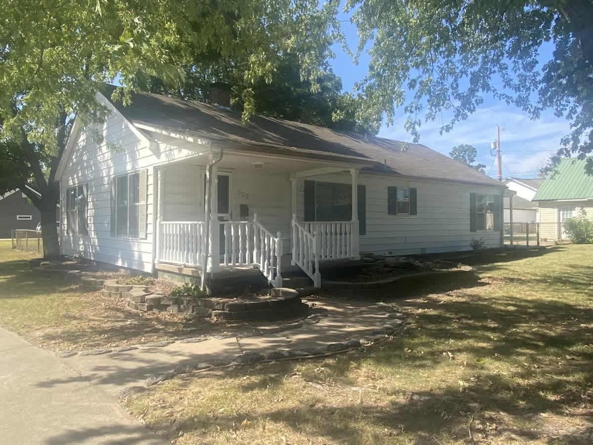 322 East Elgin Street