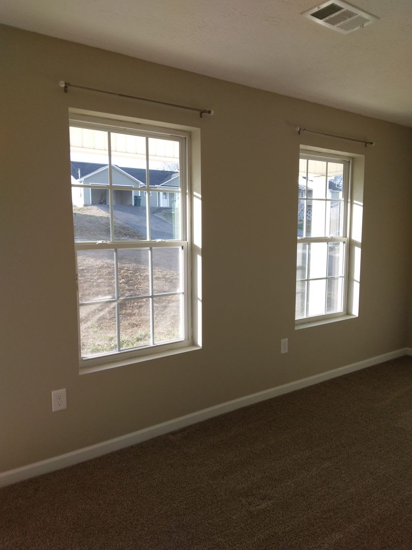 Now available 3 Bedroom 2 Bath Single Family Home - White Pine, TN