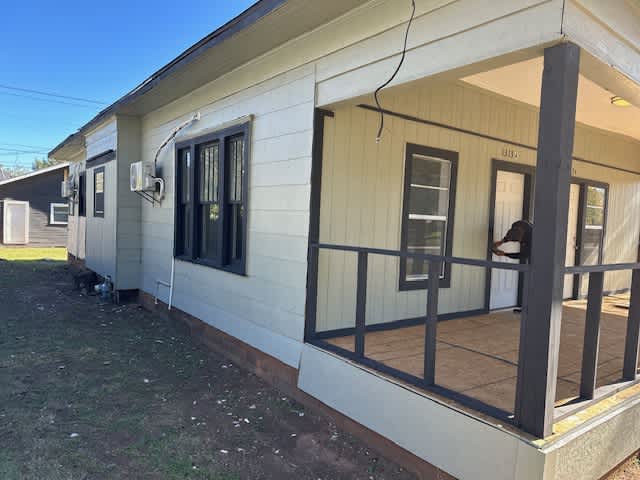 1313 1/2 Burnett StreetBack