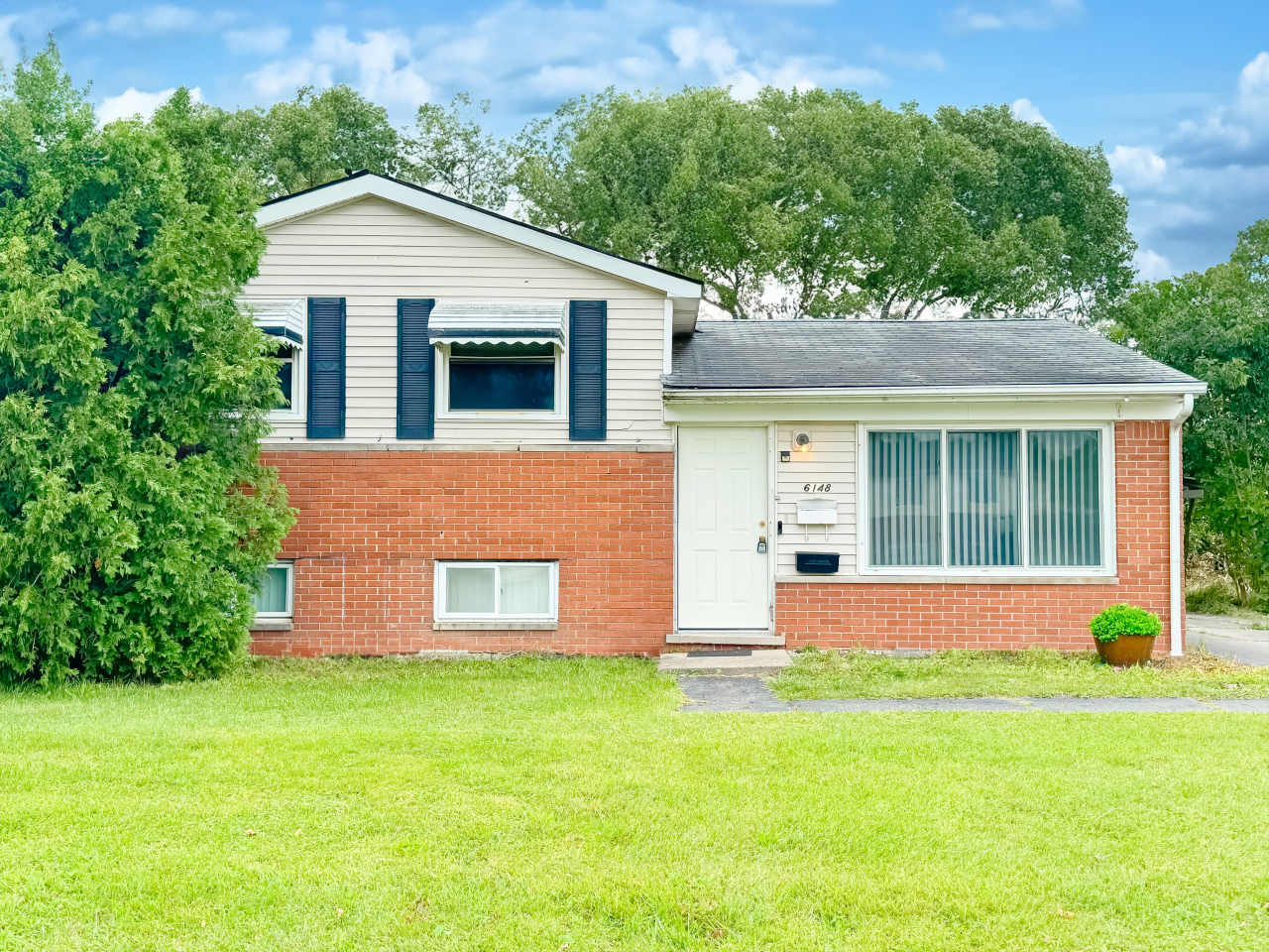 6148 Eldon Rd