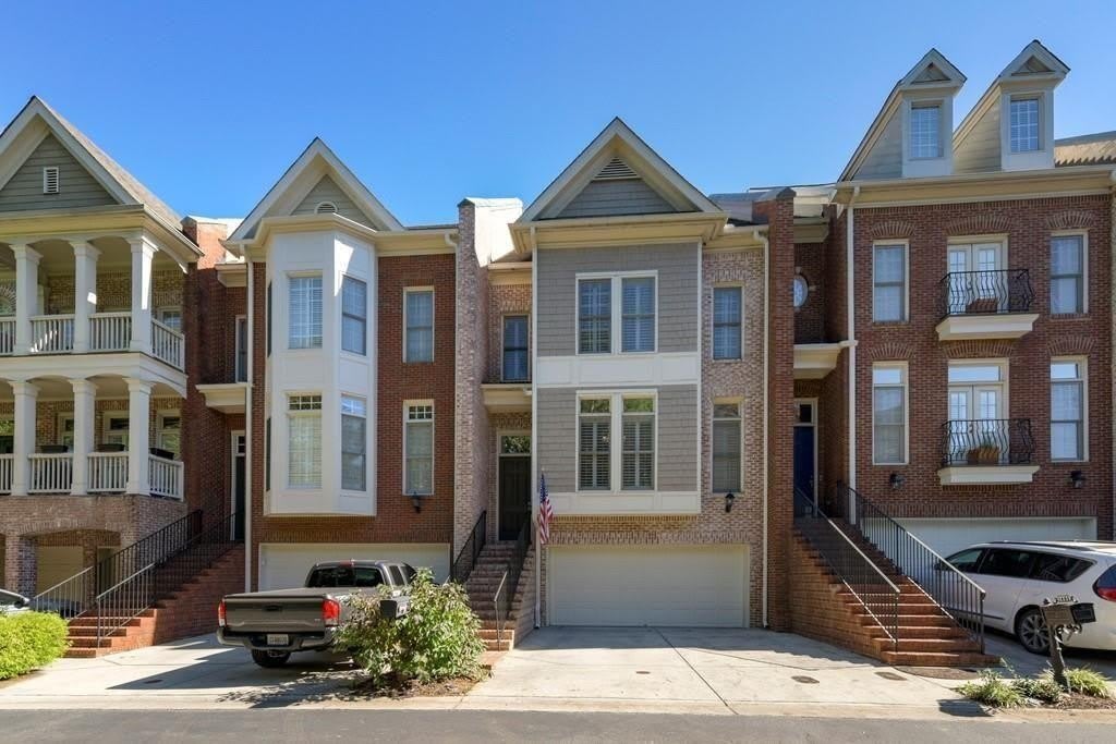 1467 WEMBLEY Court NE