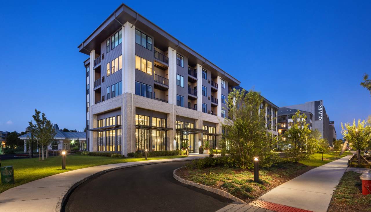 Oliver on the Hudson