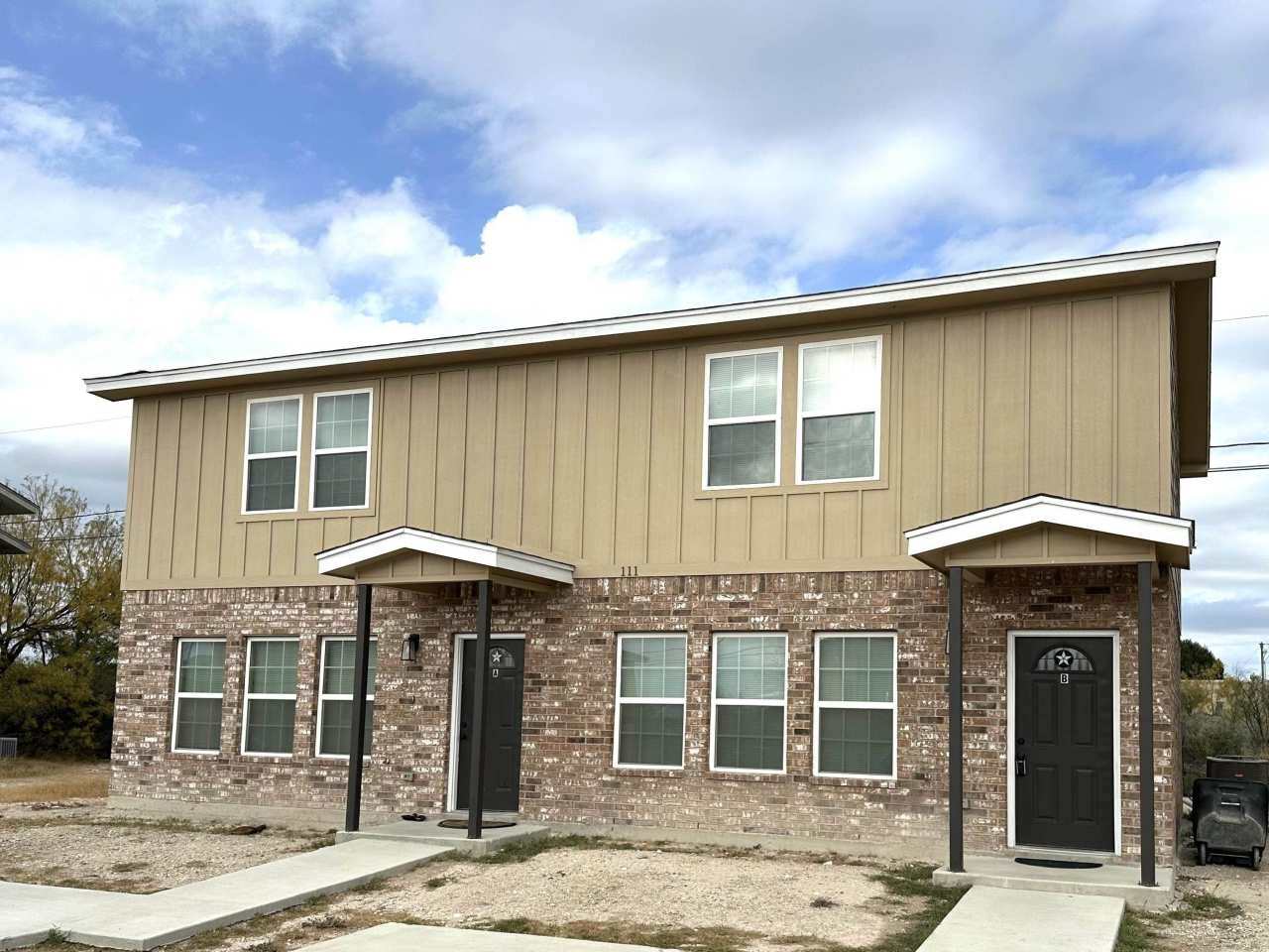 111 Rockwell