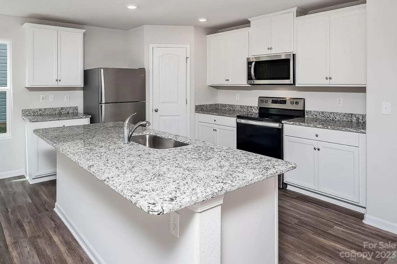 Room in 4 Bedroom Home at Nia Rd