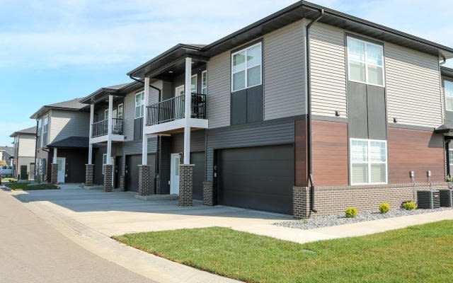 5402 11th St W, Unit C11