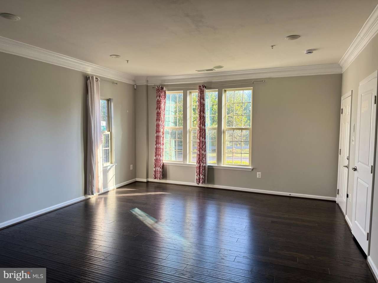 5826 OAKDALE VILLAGE Road