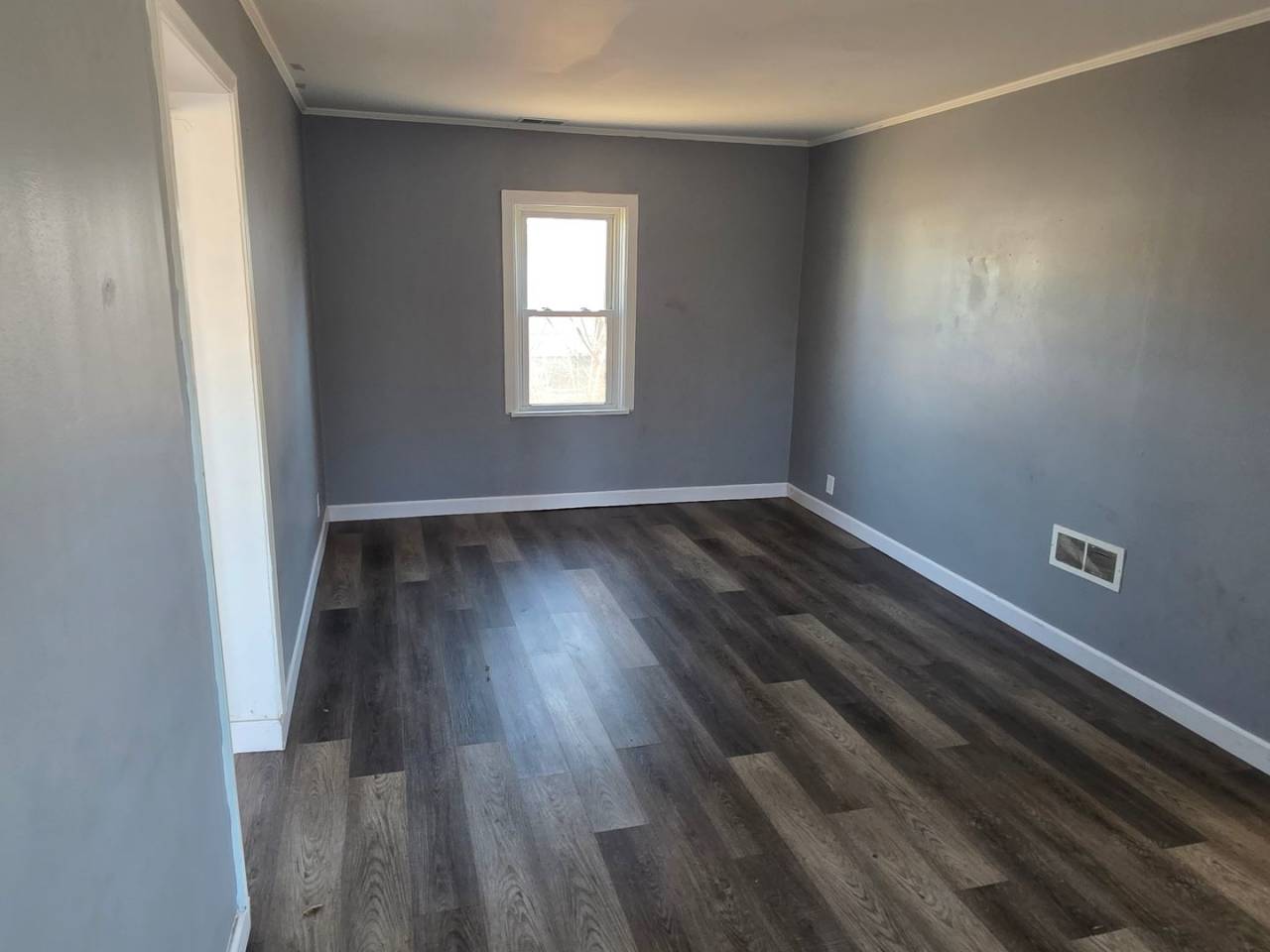 LIMITED TIME**NO APPLICATION FEE**1/2 OFF DEPOSIT**