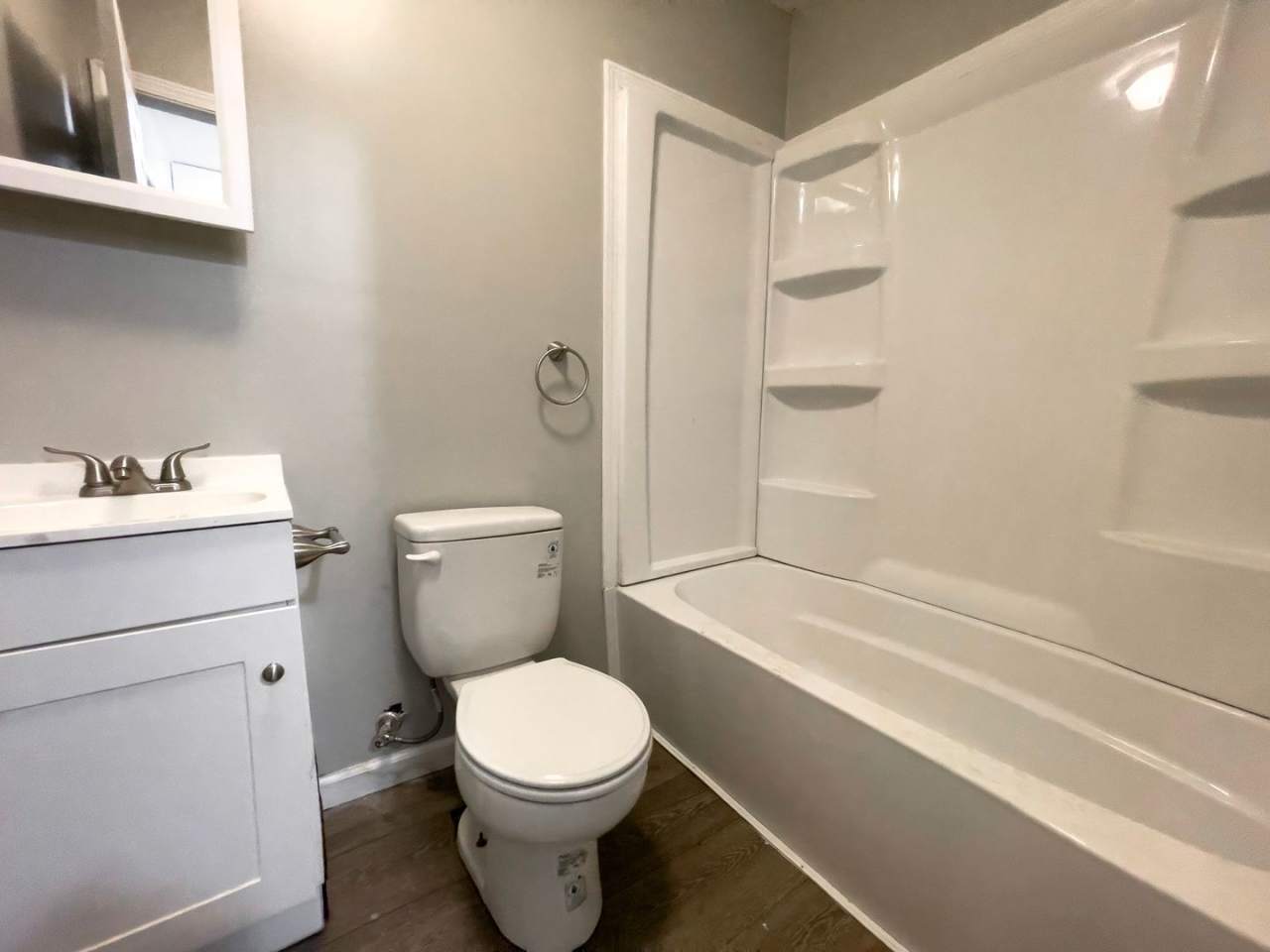 1812 & 1814 W 7th St (88 Degree, LLC)