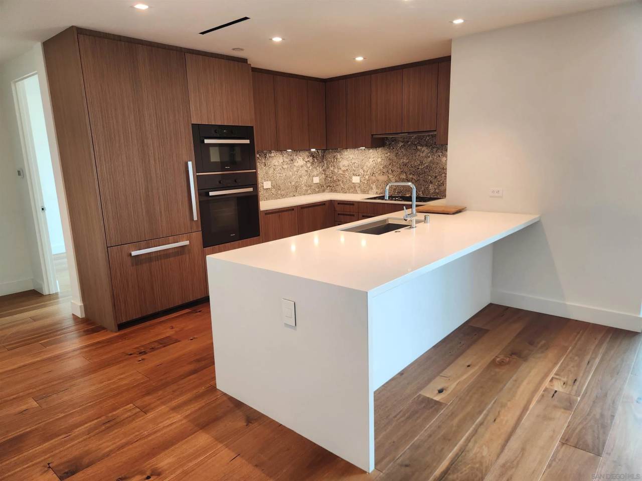 2855 5th Ave unit: 402