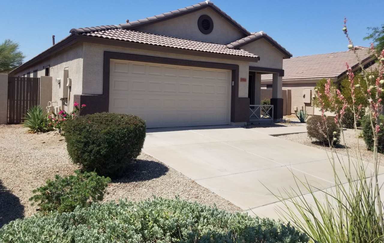 AVAILABLE NOW IN ESTRELLA MOUNTAIN RANCH!!!