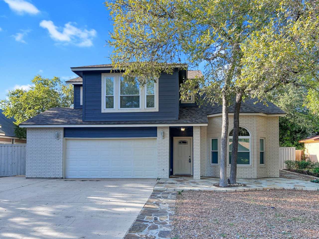 Updated Gem Near Thousand Oaks