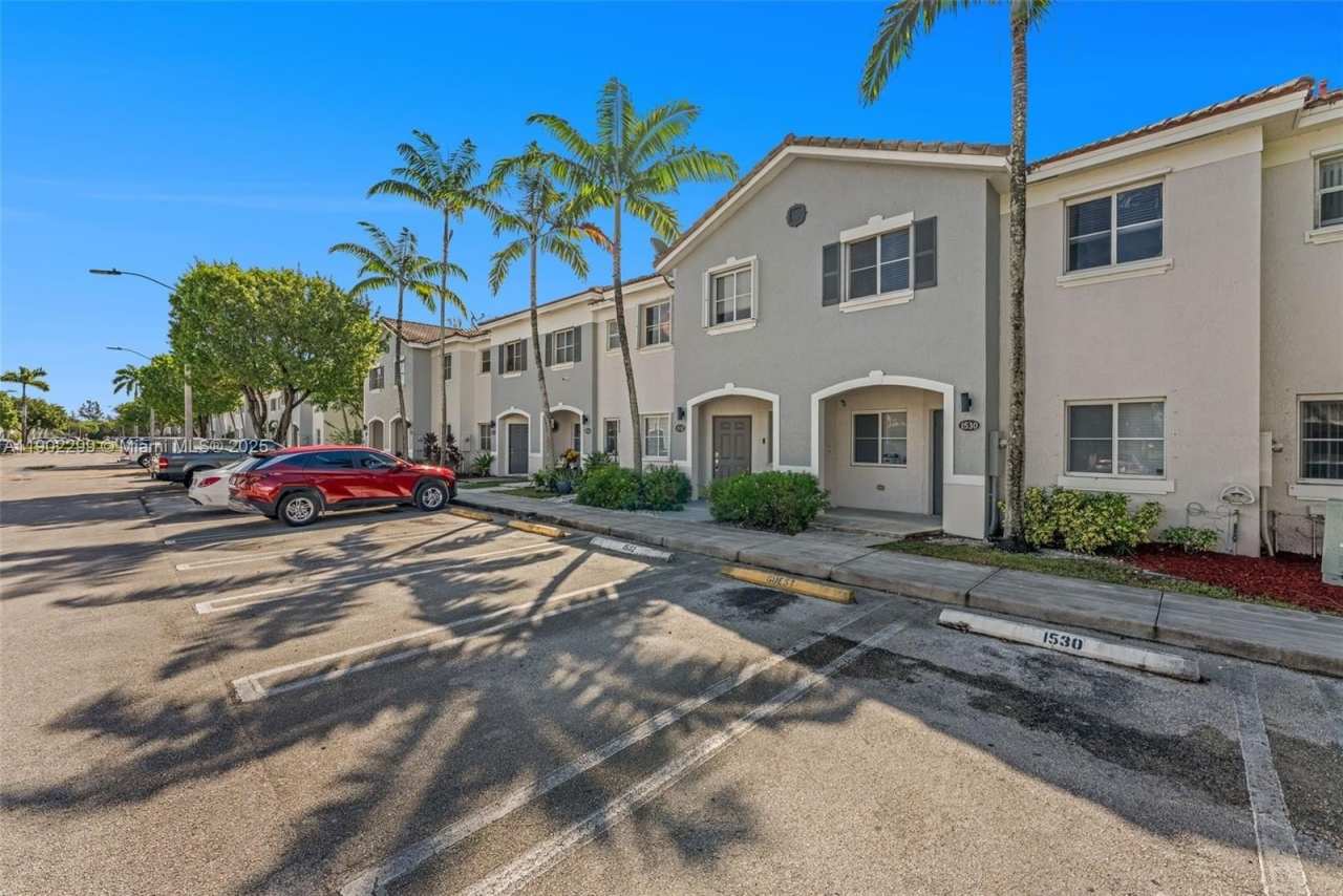 1530 SE 31st Ct
