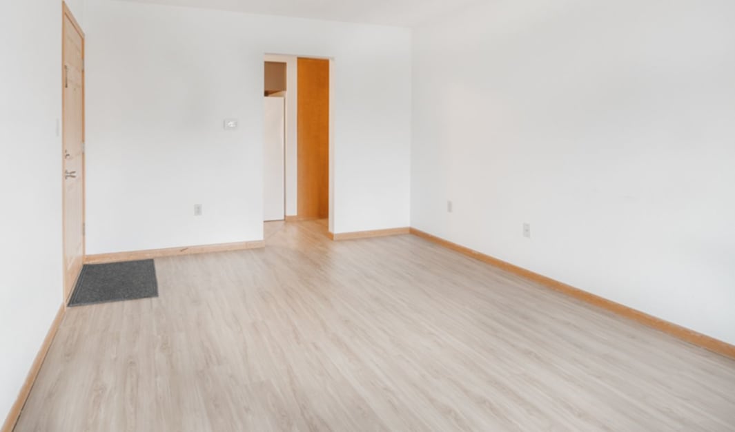 2500 Olive St - Cedar Falls