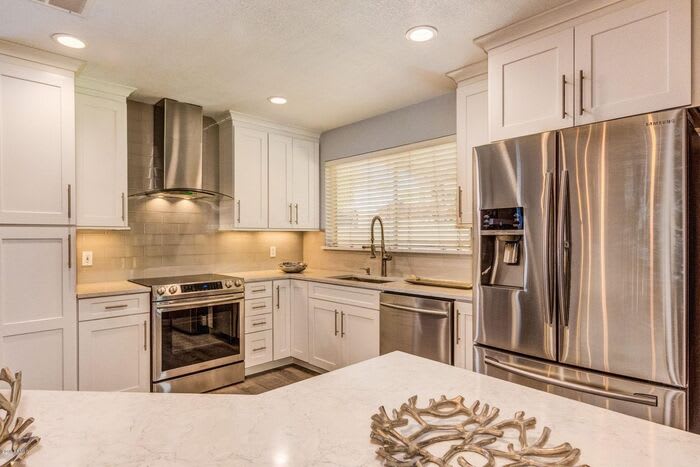 11112 North 106th Street